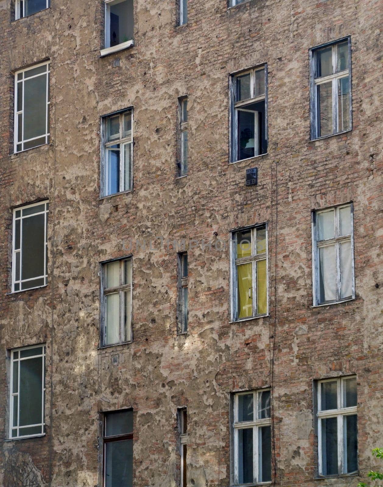 unrenovated old building