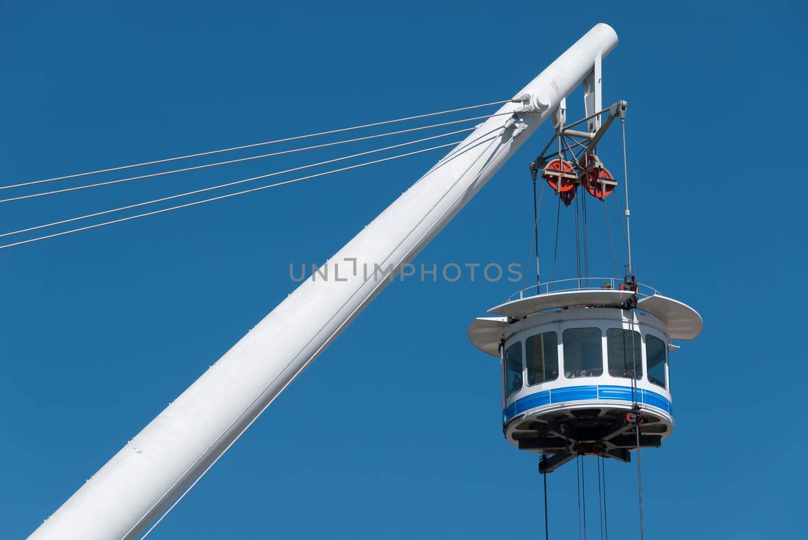 panoramic lift in the porto antico in genoa