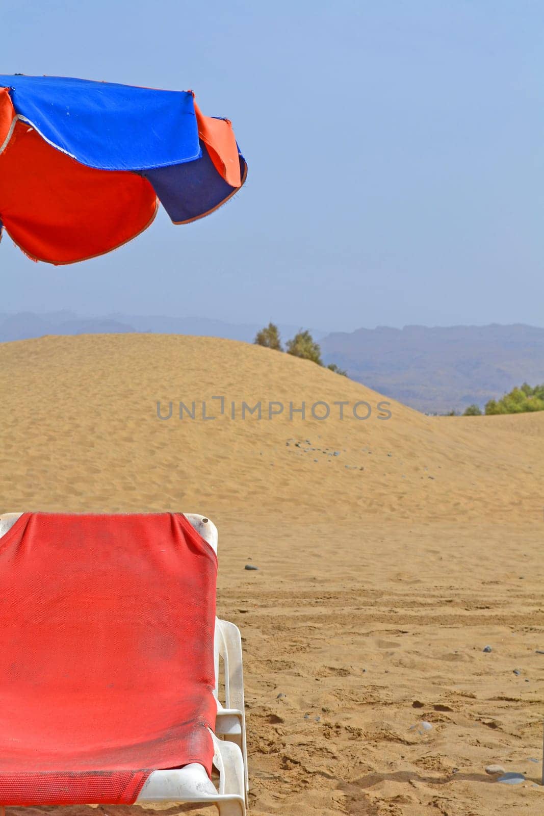 Sun lounger