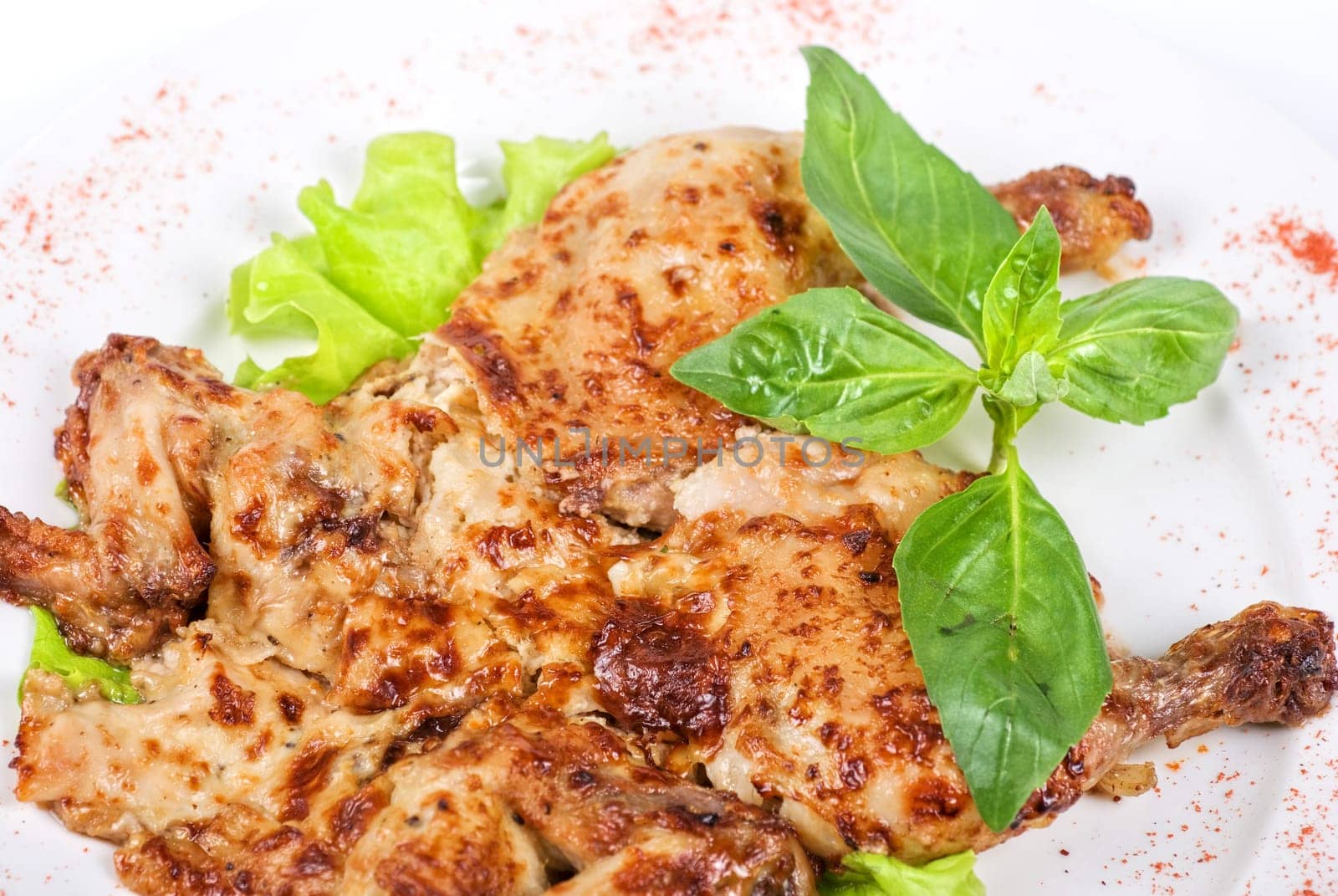 baked maize chicken meat with lettuce and greens marinated at mayonnaise, onion and kiwi