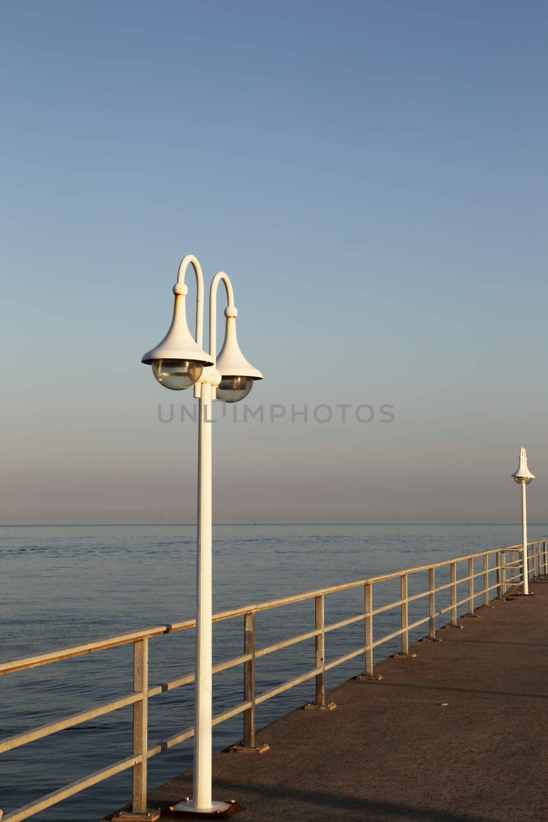 Lantern in the harbour of Heligoland in the evening light