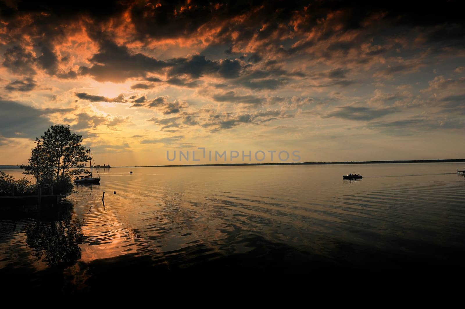 Pictures taken in Steinhude,sunset at the Steinhuder Meer.