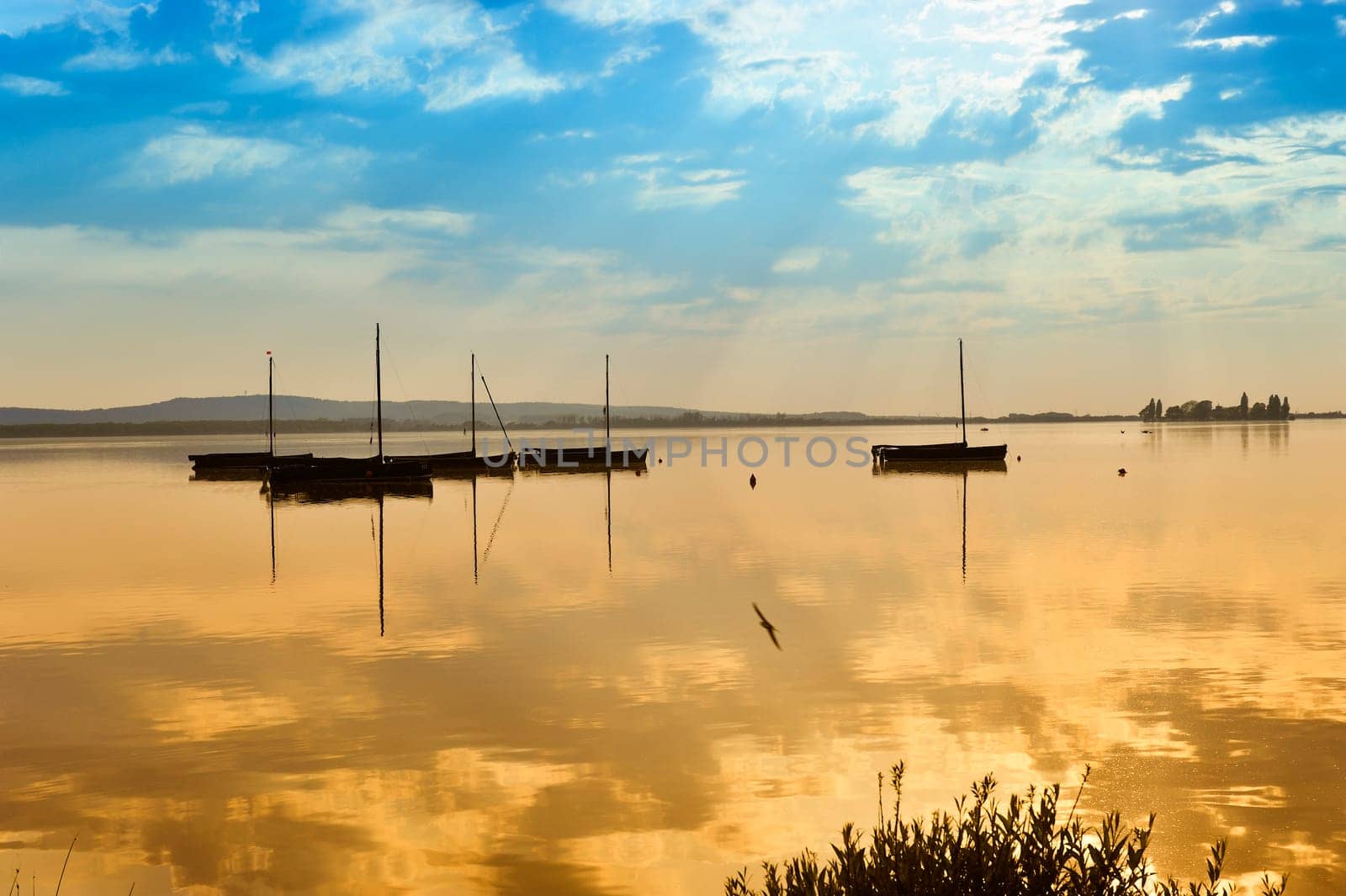 Pictures taken in Steinhude by the sea,at sunset by the lake.