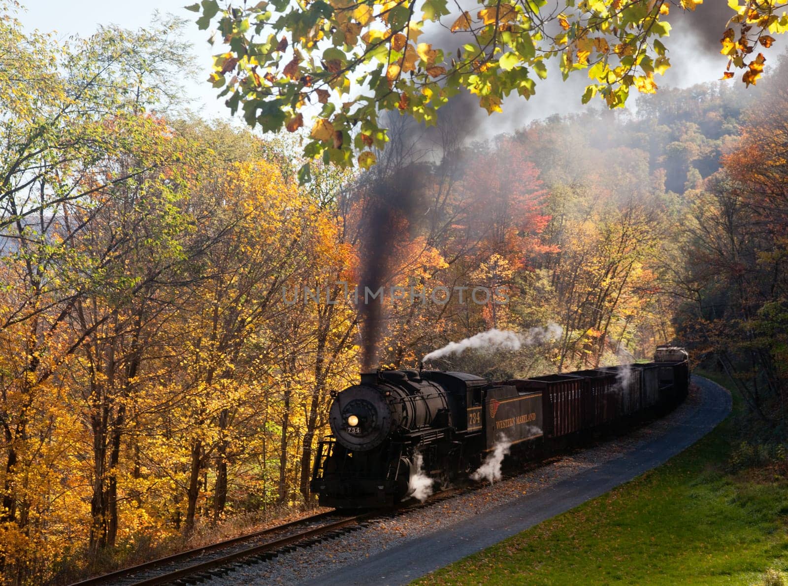 CUMBERLAND, MD - OCTOBER 17: Western Maryland Railroad steam train on October 17, 2011. This scenic railroad offers excursions pulled by a 1916 Baldwin locomotive