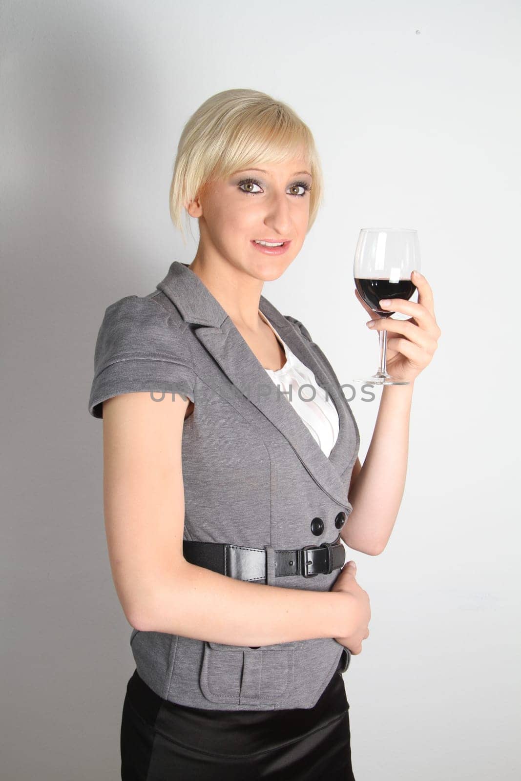 Stimulant red wine