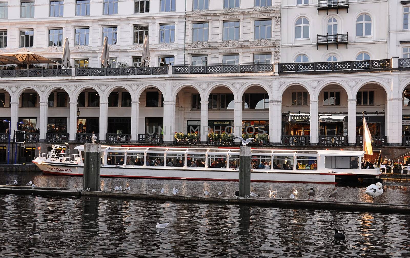 Alster Arcades