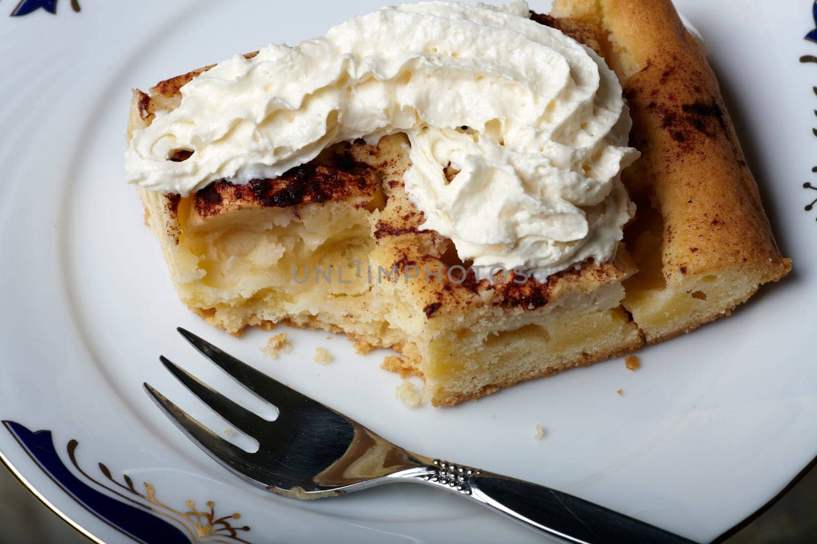 Apple pie with whipped cream