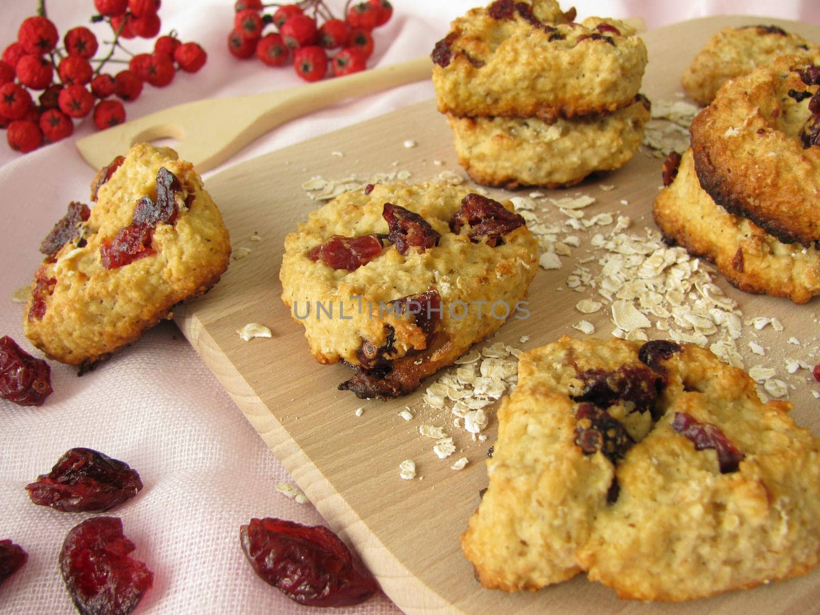 Cranberry Oatcurl Cookies