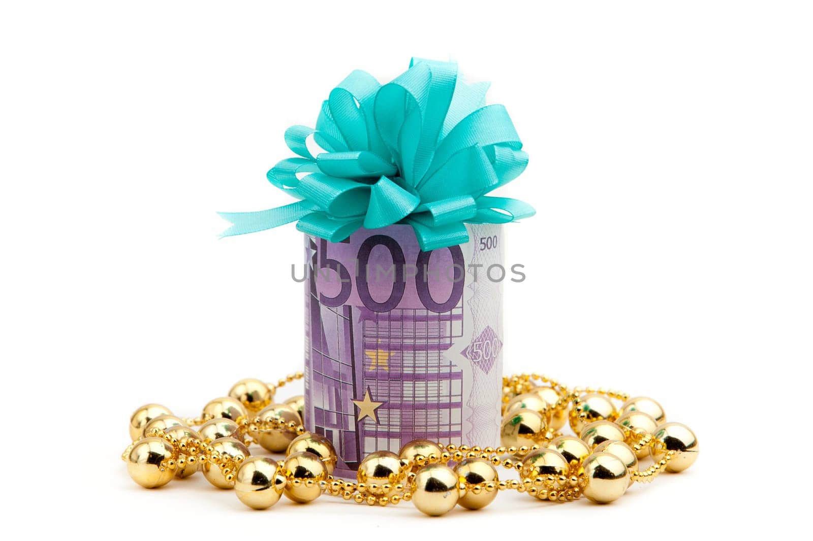 500 euro money gift isolated