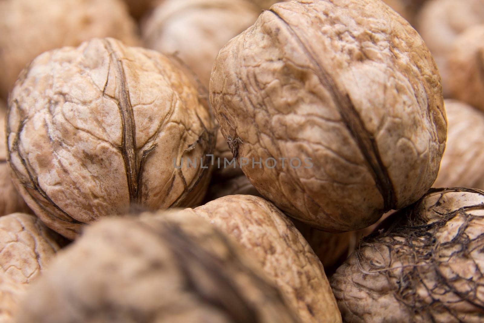 Nut