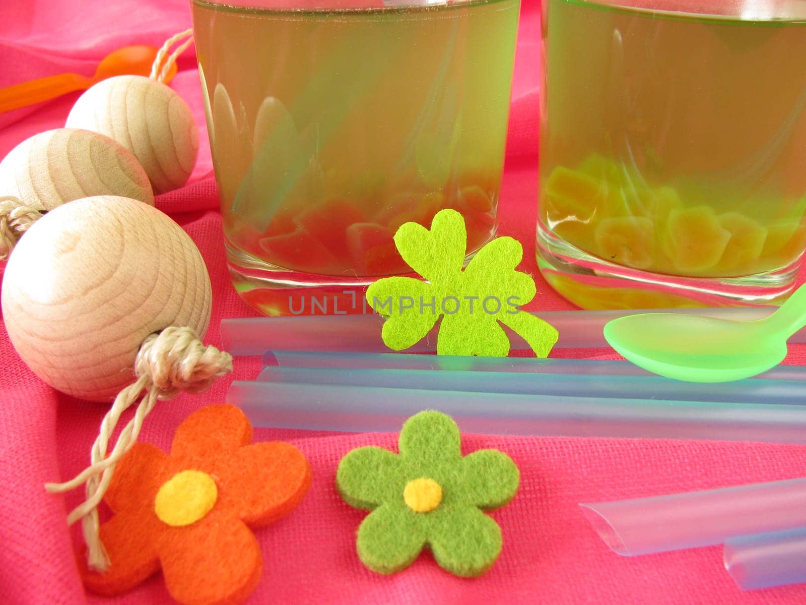 Drink with woodruff and fruit gums