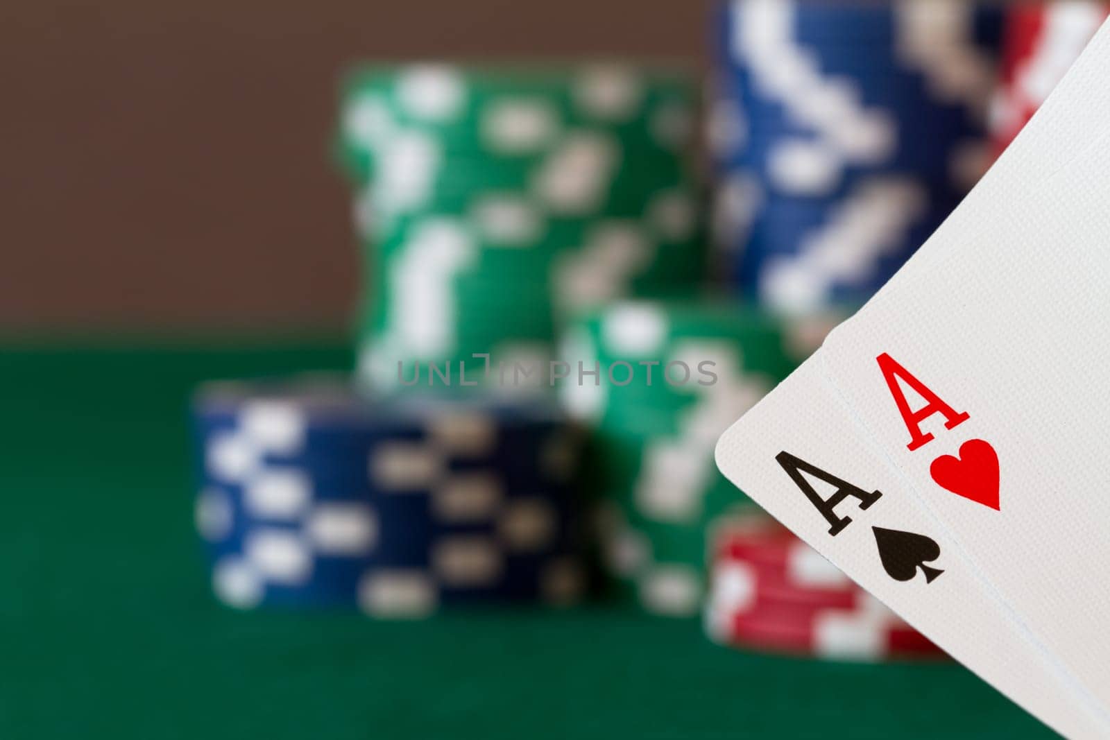 players hand, two aces