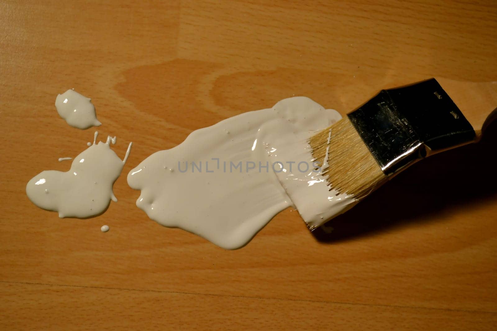 Paint on laminate