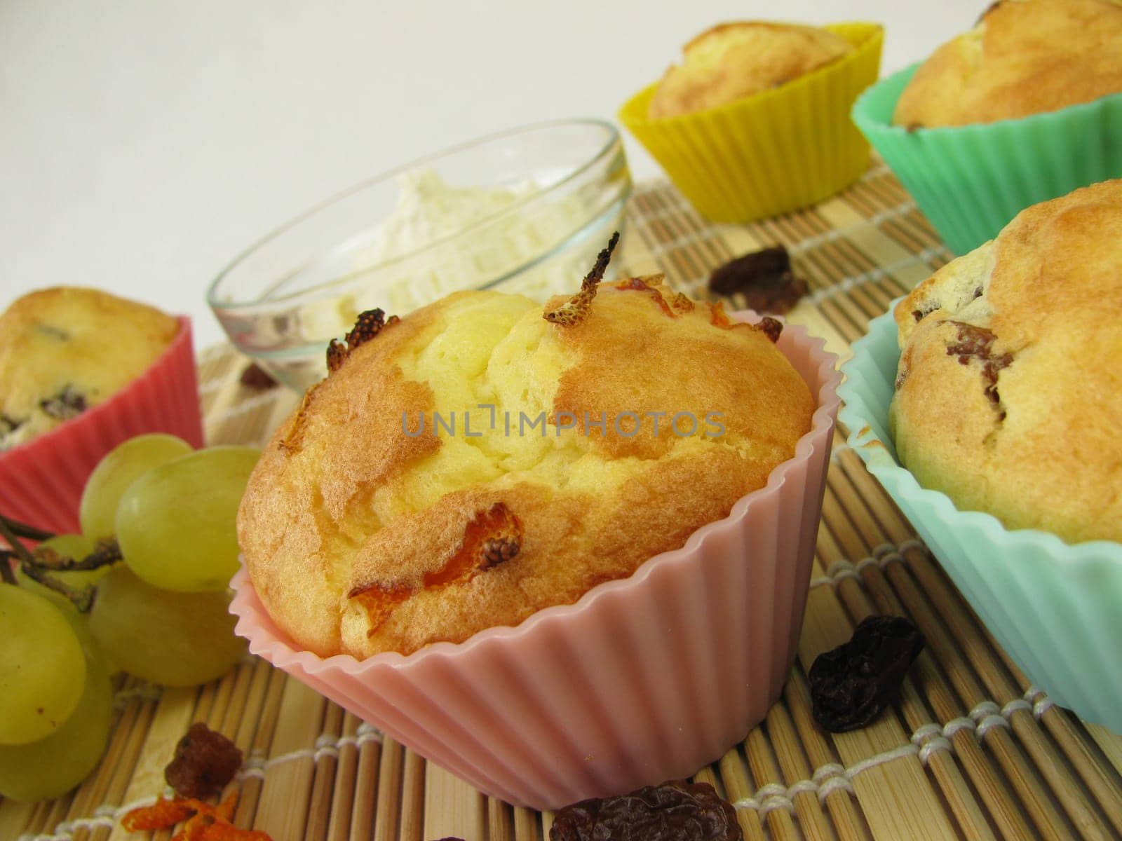 Gluten-free muffins made from cornmeal