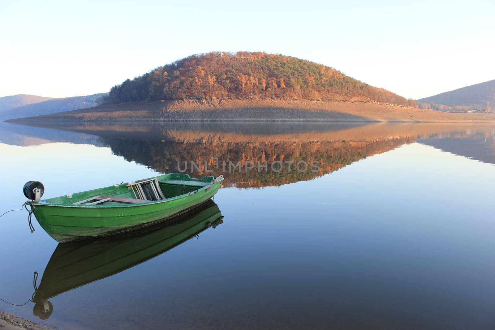 Green boat in the Edersee