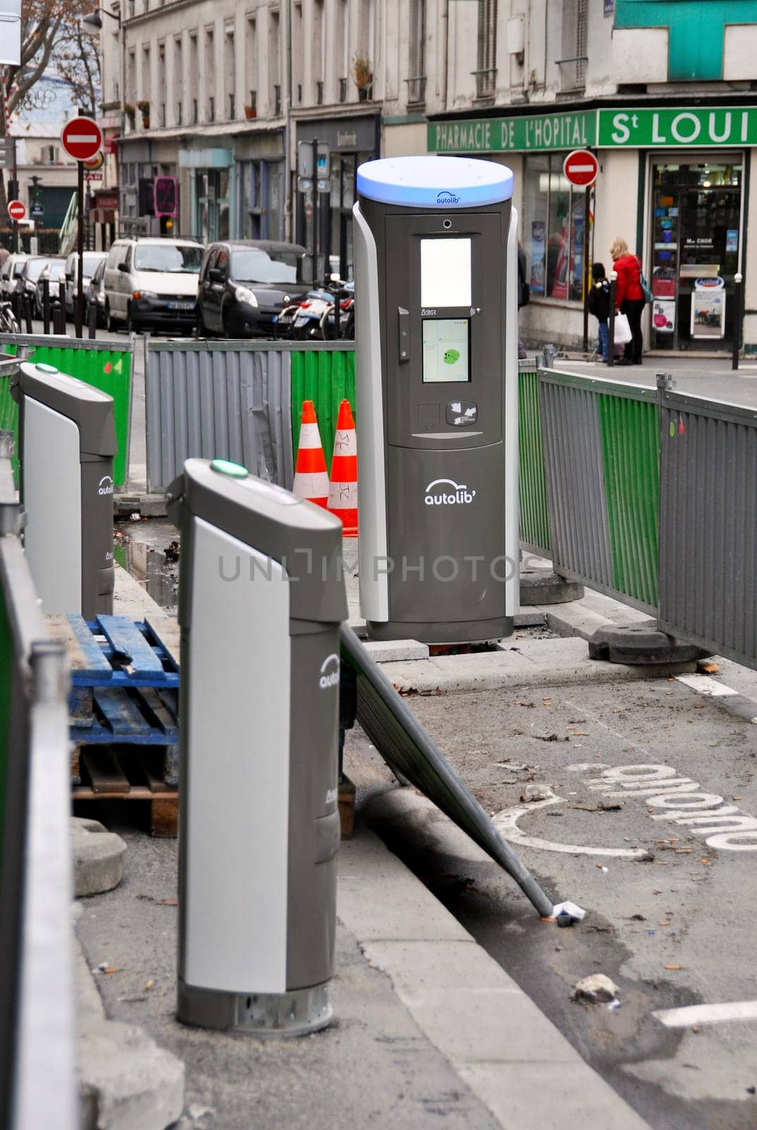 PARIS - NOVEMBER 25: An Autolib&#039  station under construction on November 25, 2011 in Paris, France. Autolib&#039  is a car-sharing scheme which will be launched in December.