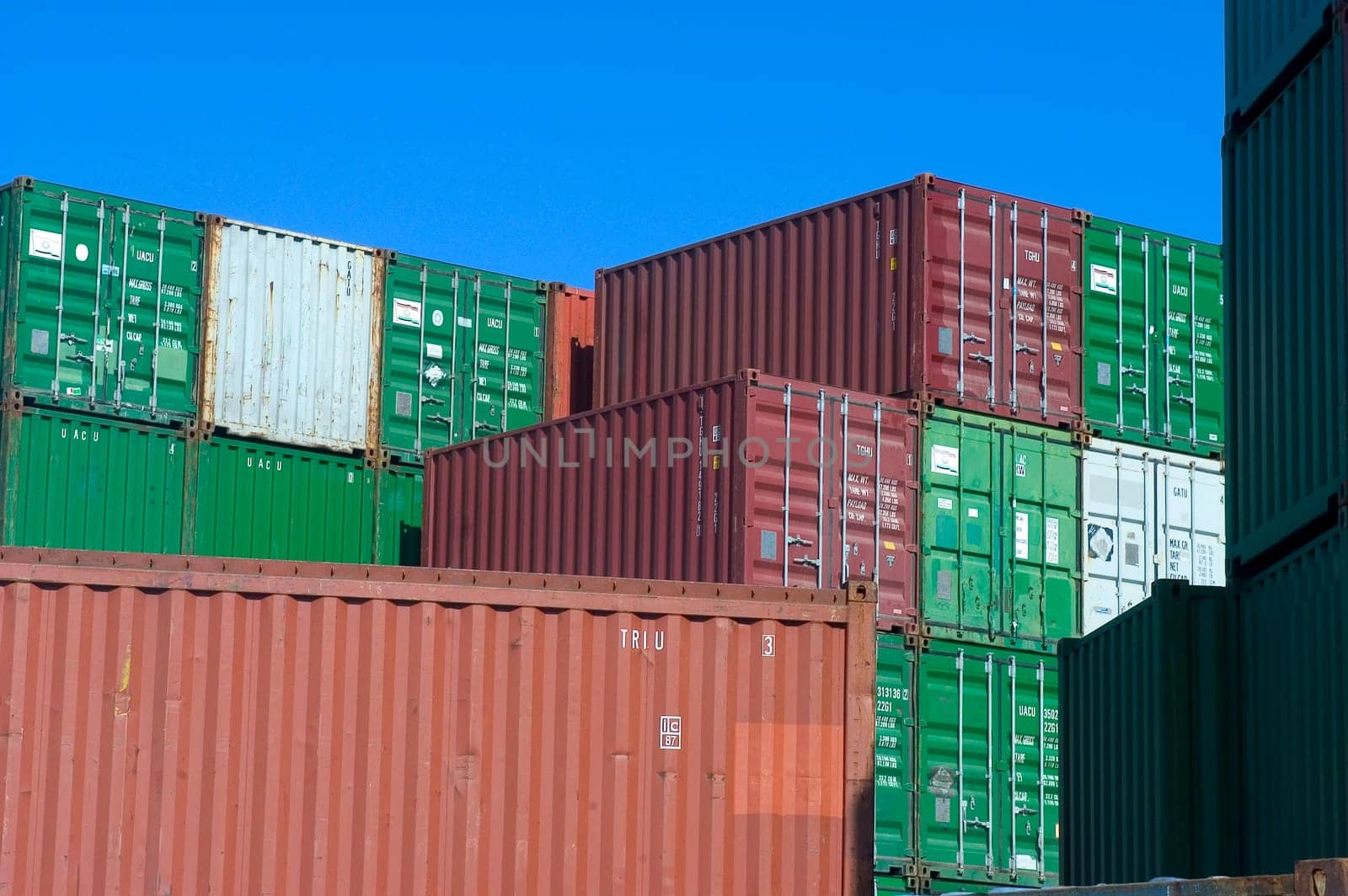 containers at the port for shipment