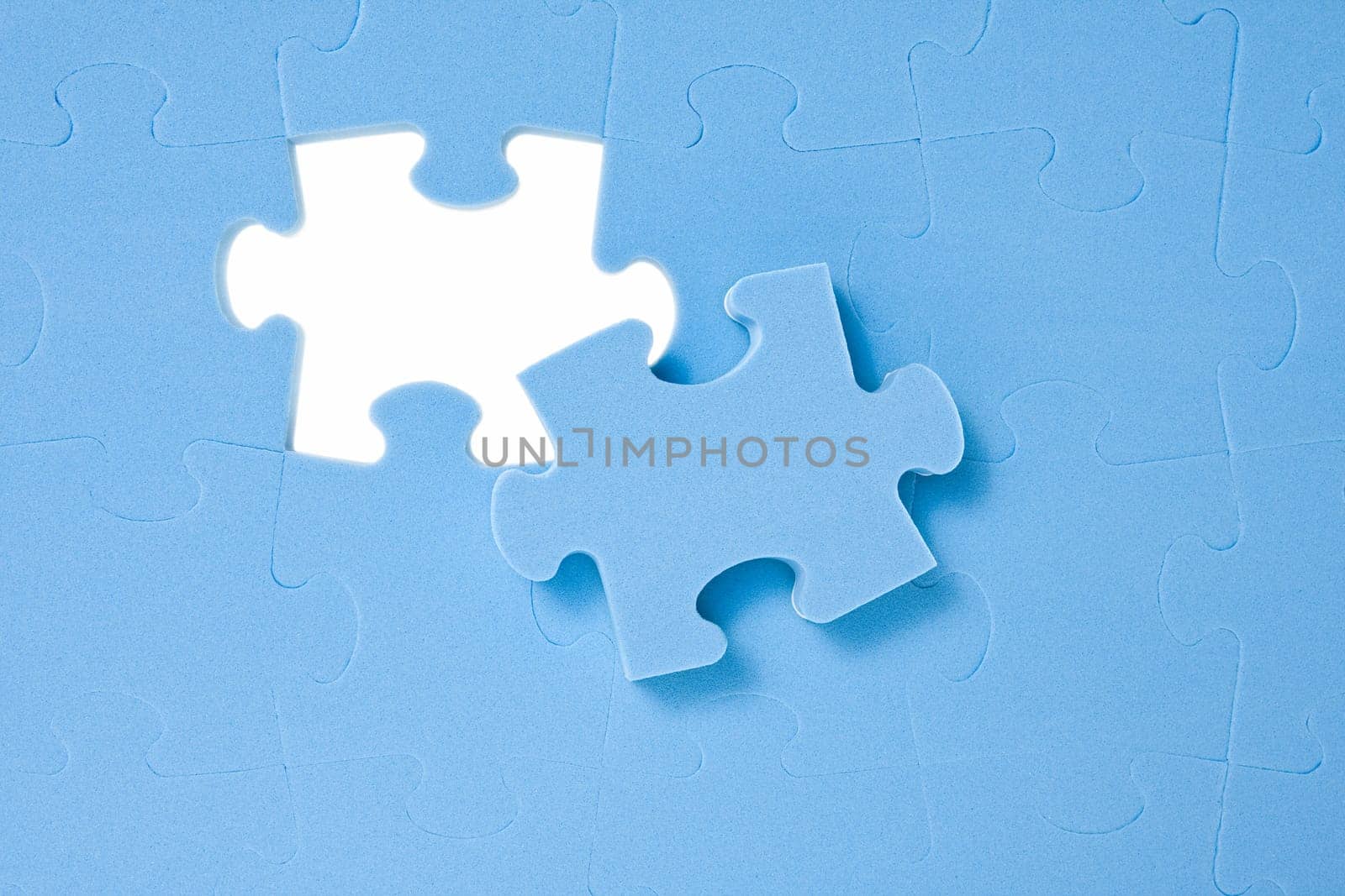 One last  piece of blue puzzle background