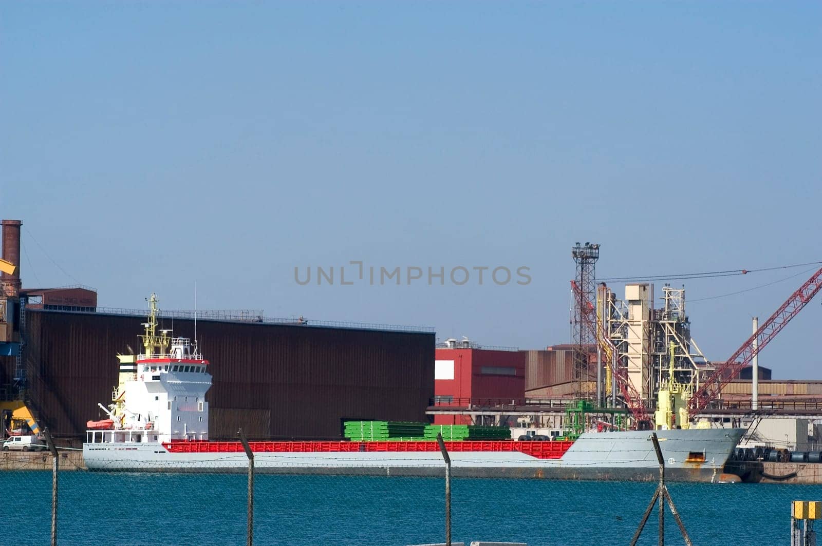 Petrochemical industry on the harbor industrial park of Fos on sea.