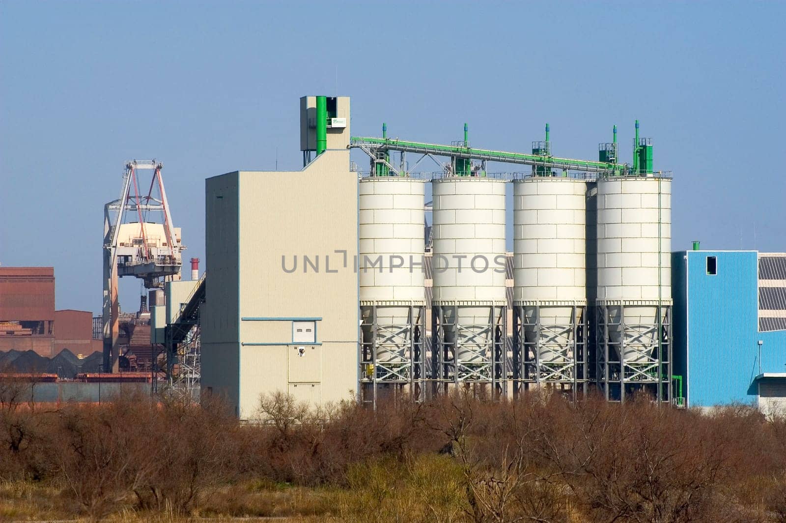 Petrochemical industry on the harbor industrial park of Fos on sea.