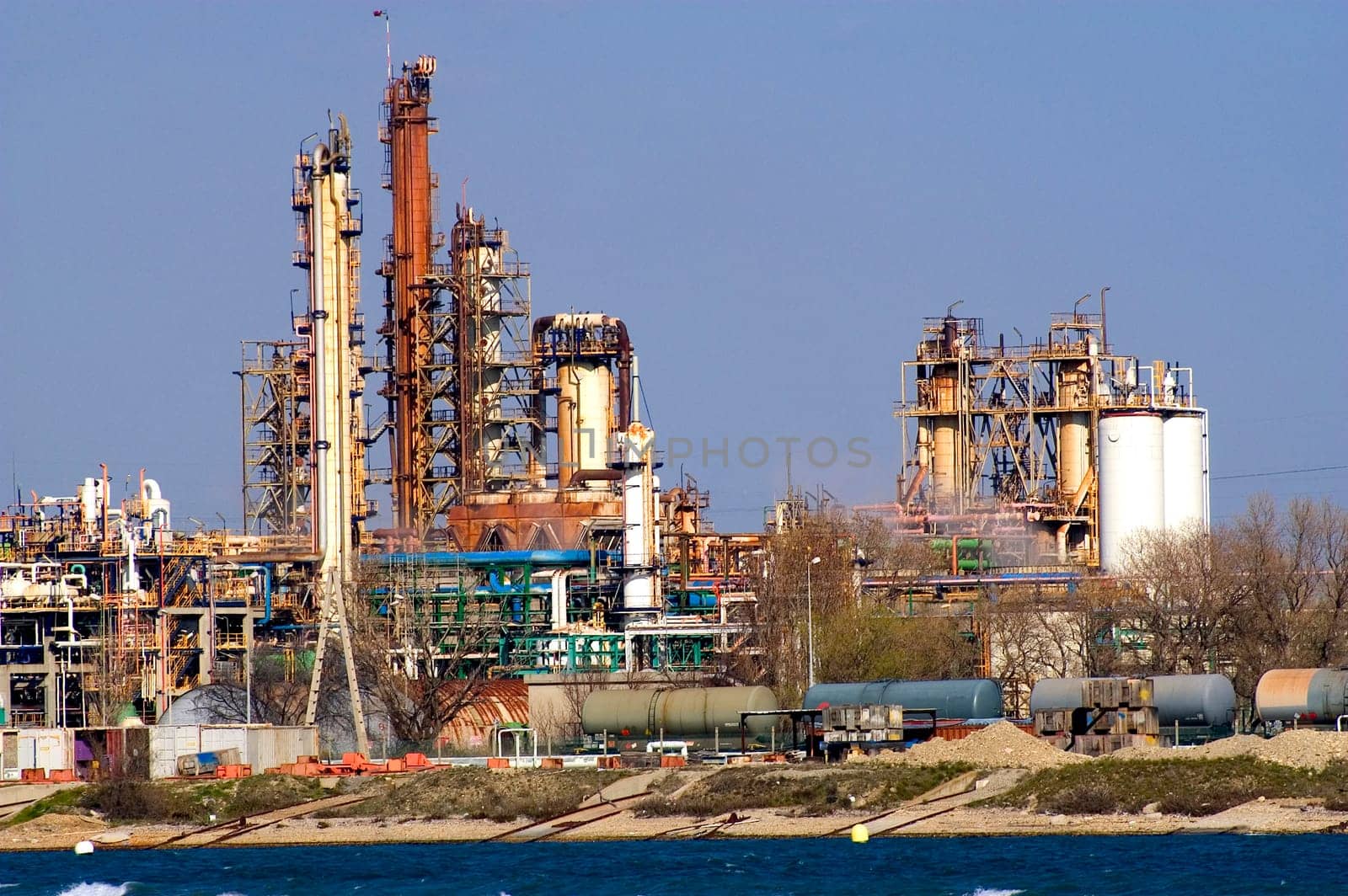 Petrochemical industry on the harbor industrial park of Fos on sea.