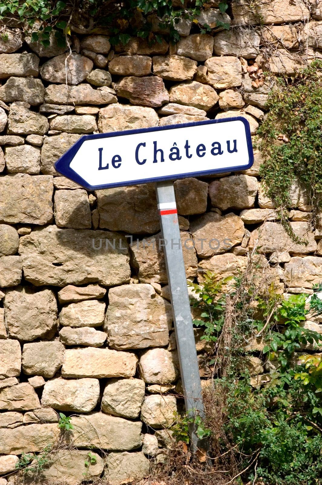 Castelnaud, the village and its castle. French village in the Perigord region where the war took place 100 years