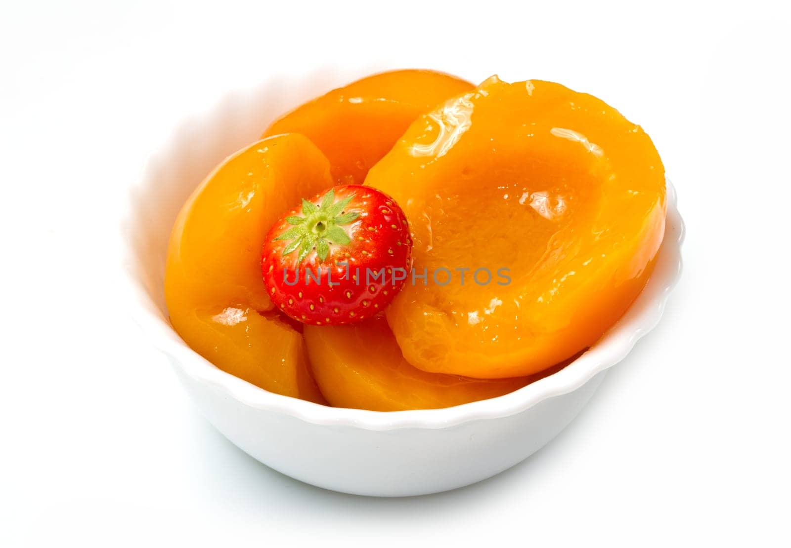 Peach halves in light syrup