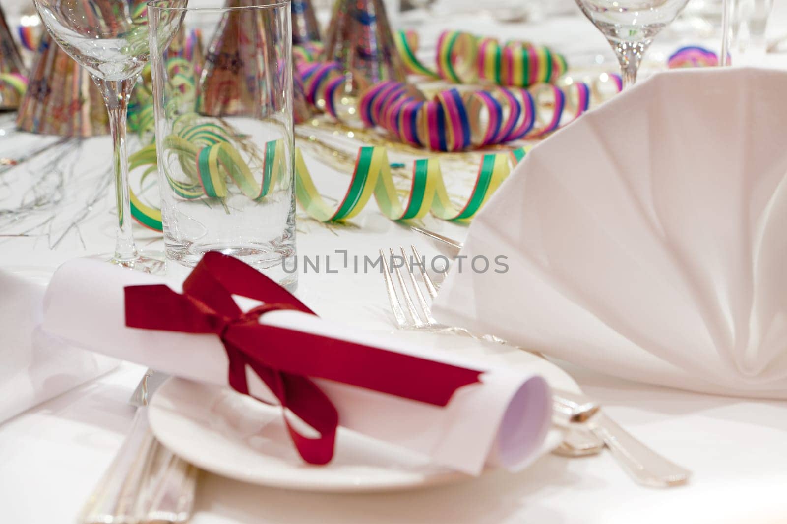 Table decoration party,set table for drinking and eating with streamer