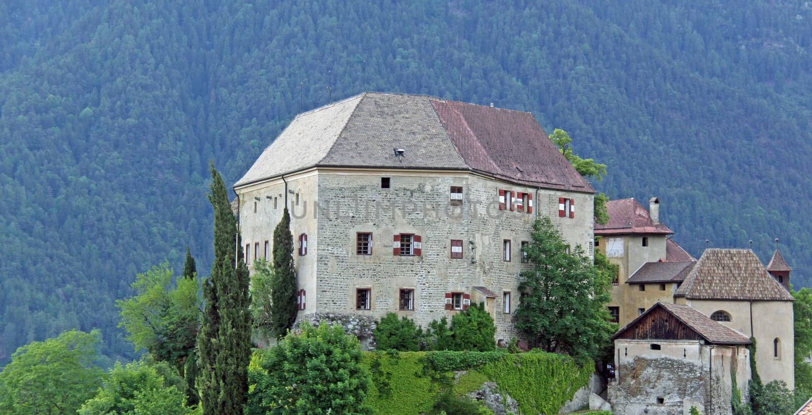 Scena Castle in South Tyrol