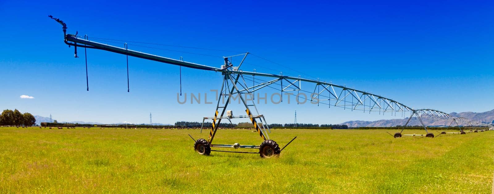 Image of a central pivot irrigation system in the field