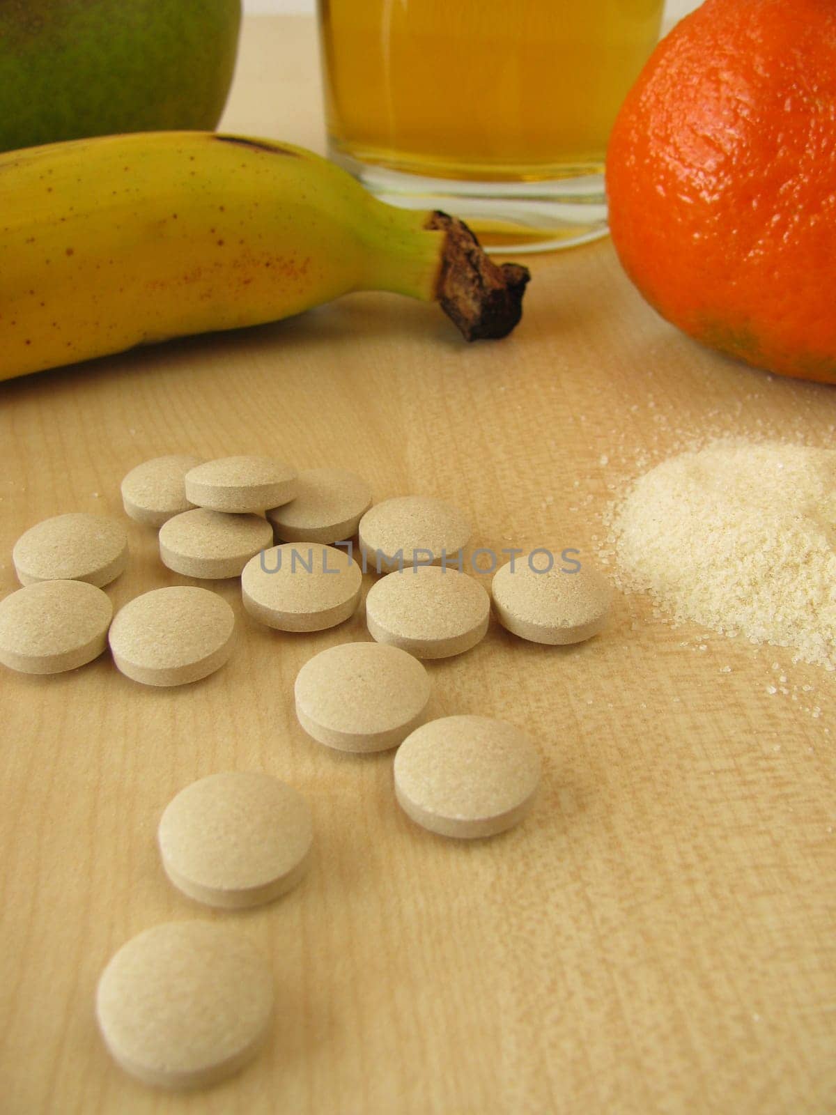 Vitamin powders and vitamin tablets