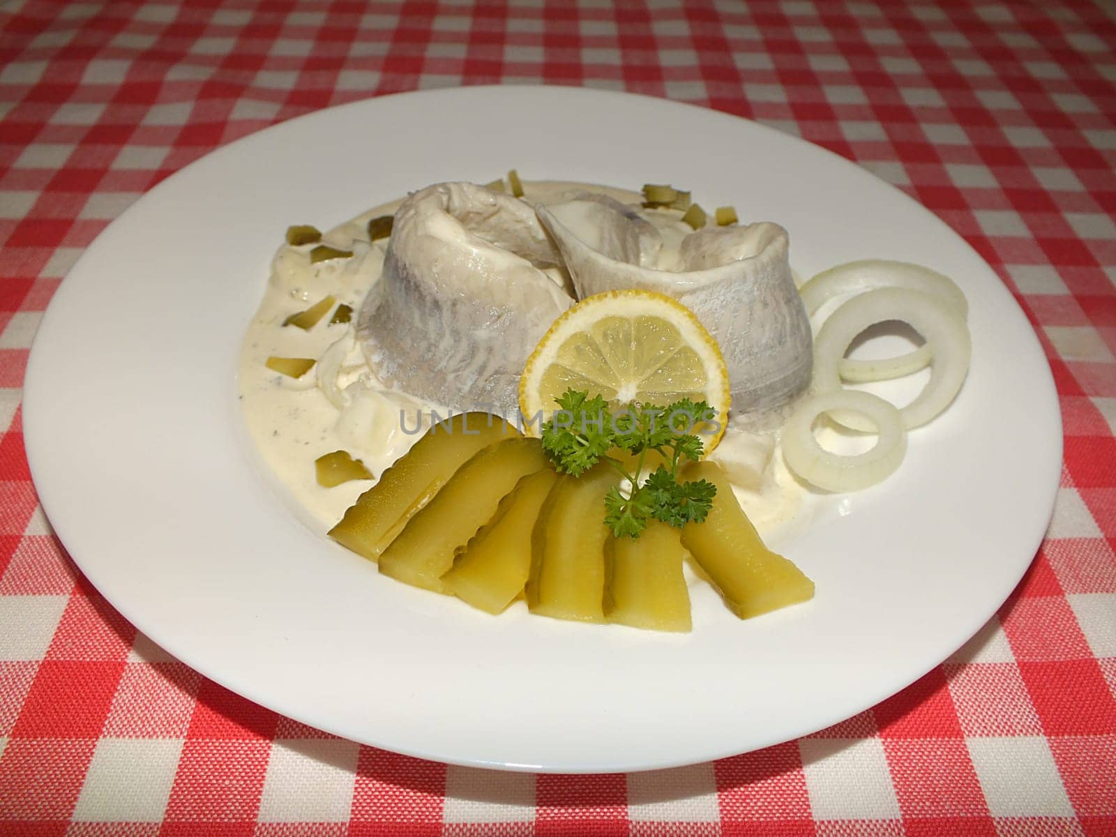 Herring fillet with cream sauce