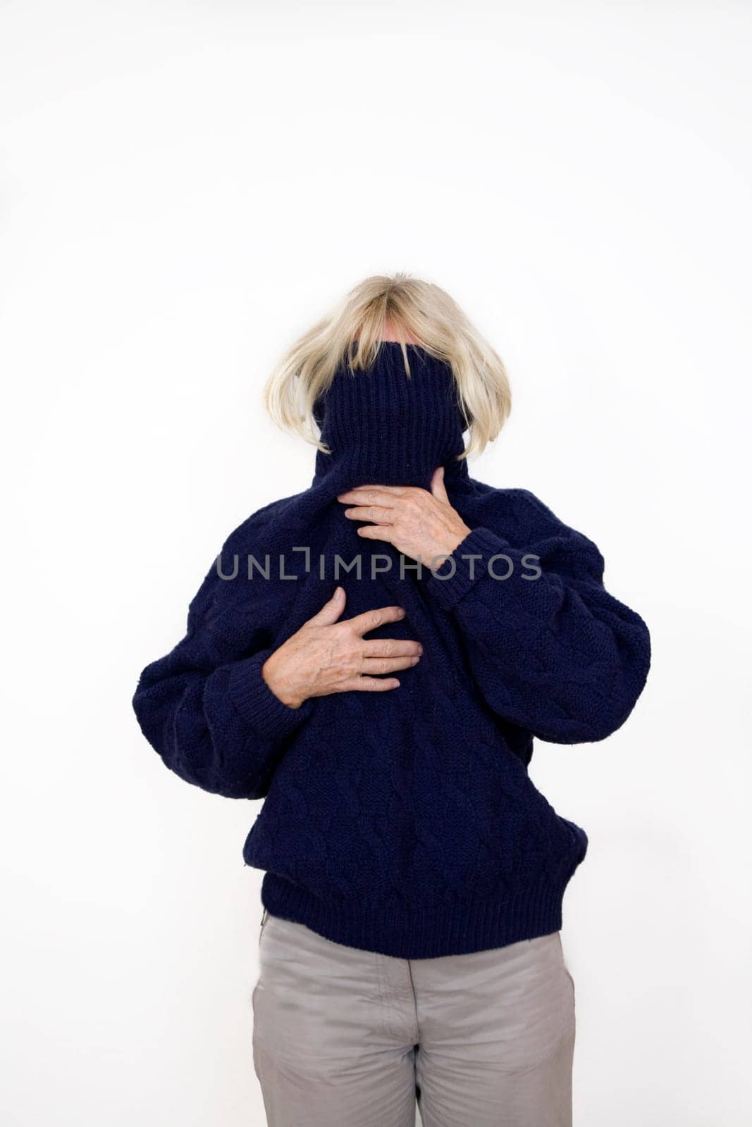 Unrecognized woman