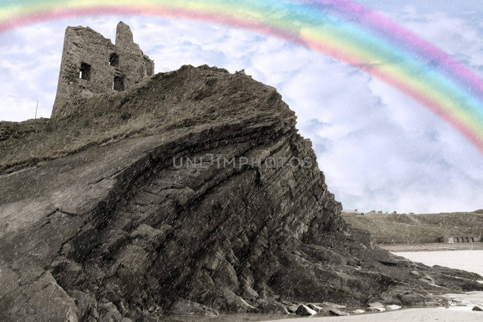 ballybunion castle on the rocks in the west coast of ireland
