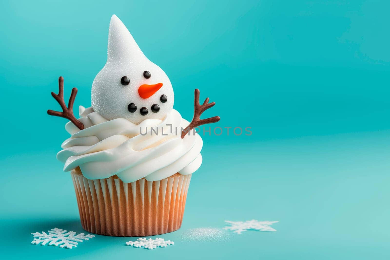 Christmas cupcake with decoration in the form of a snowman by Spirina