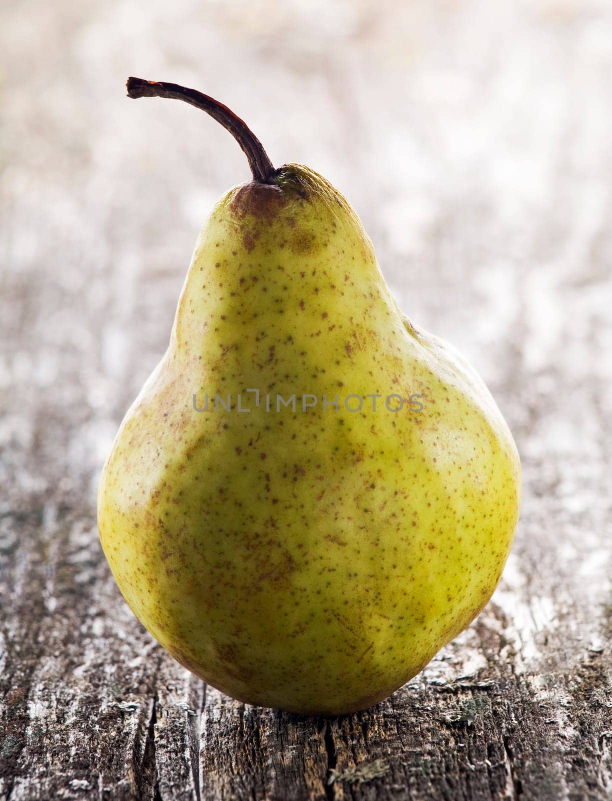 pear fruit close up shoot on wood