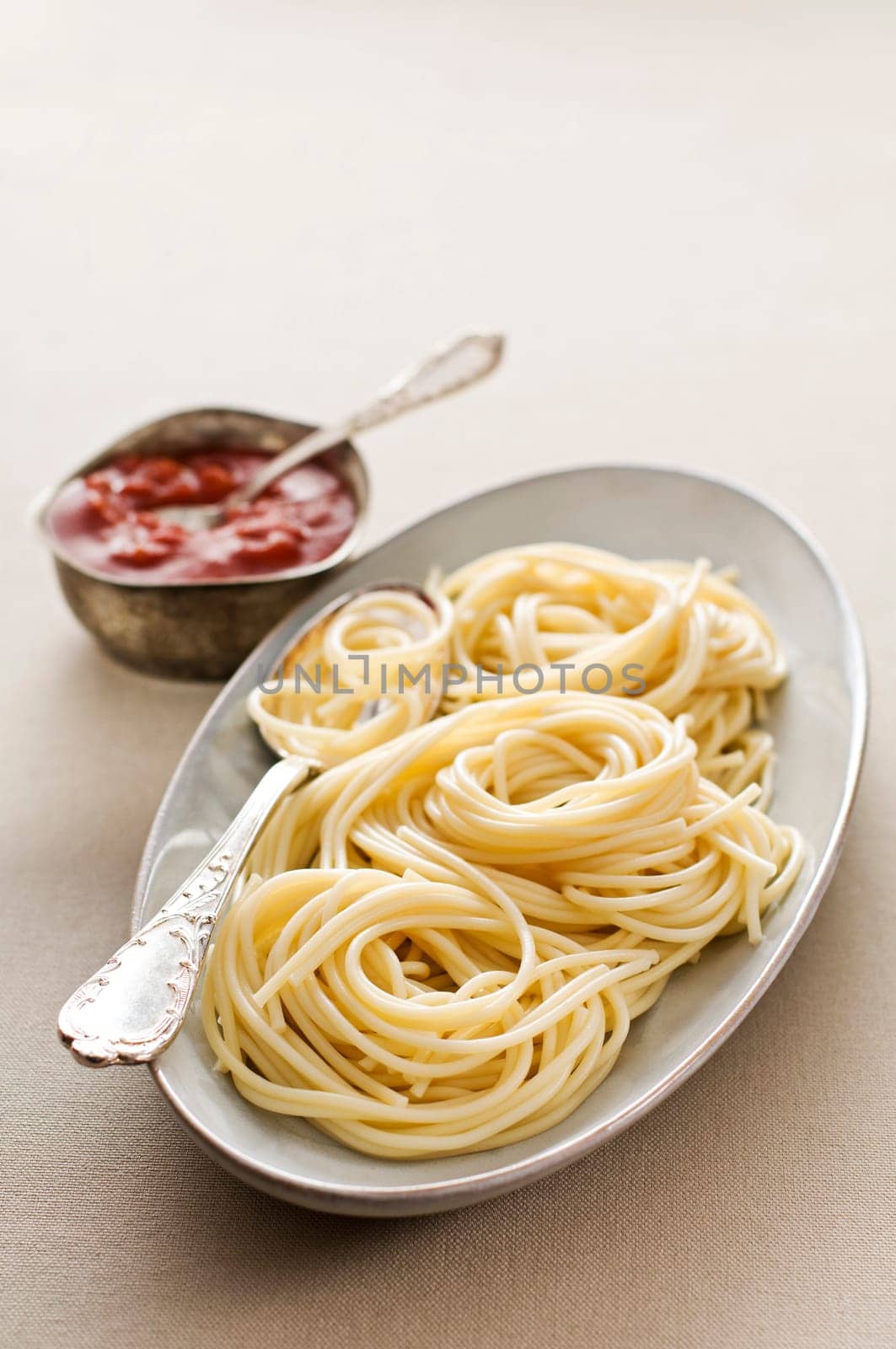 Spaghetti with tomato sauce close up shoot