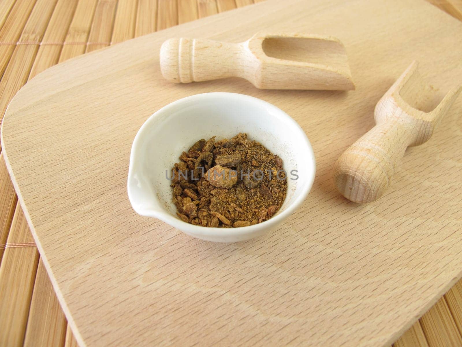 Rhubarb root,Rhei radix