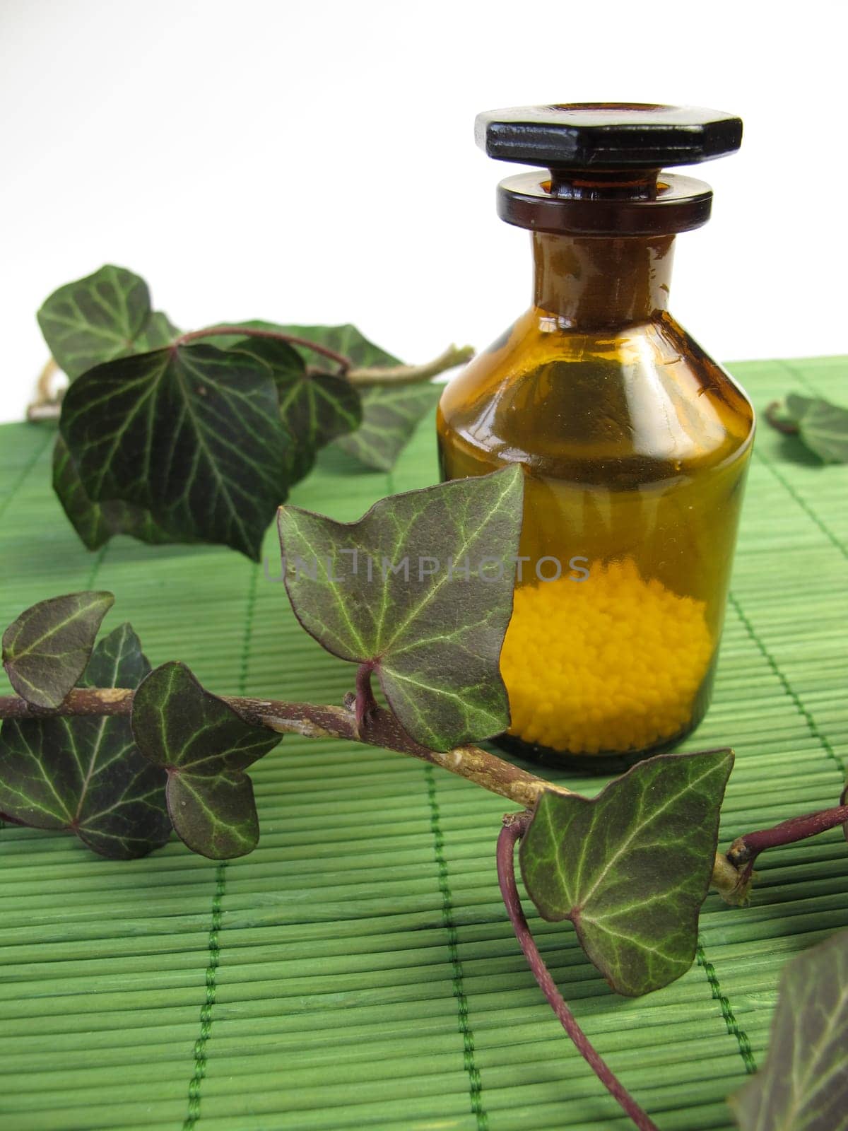 Homeopathic Globuli and Ivy