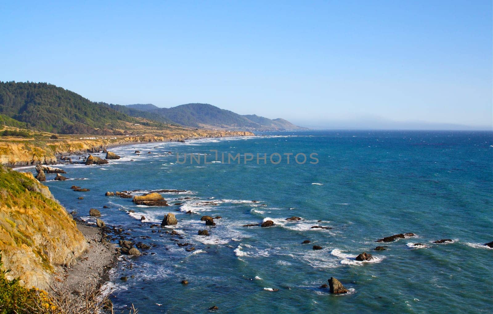 Coastal Panorama with Blue Sea and clear Sky above