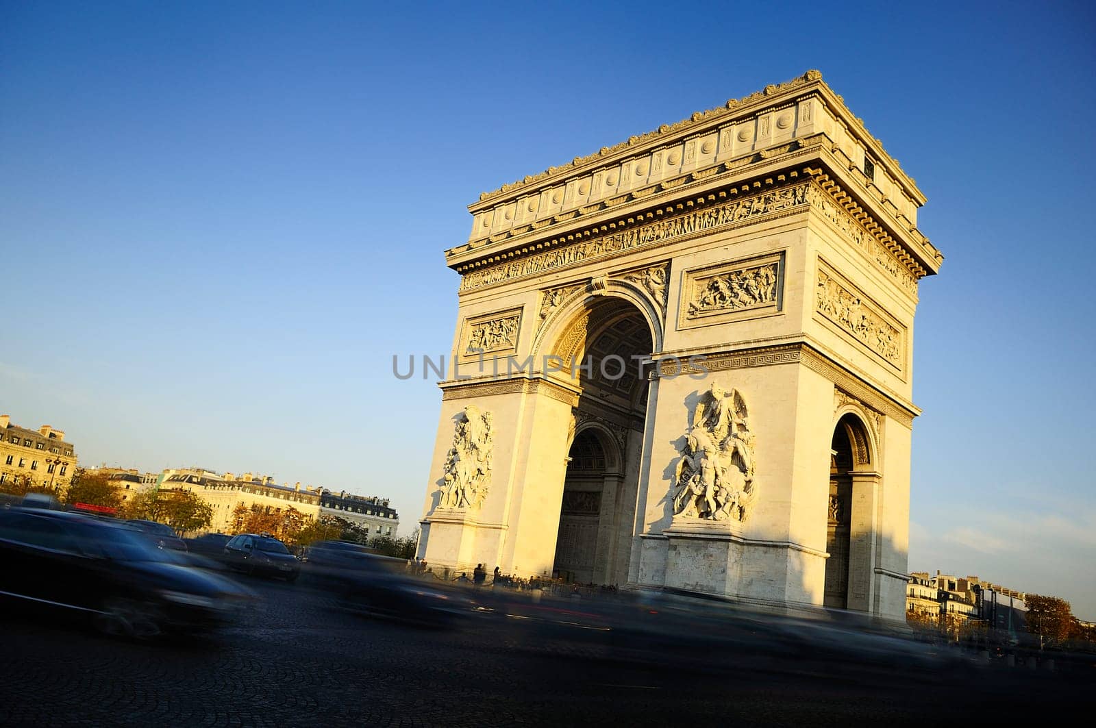 Arch of Triumph on the Etoile place square. Paris, France