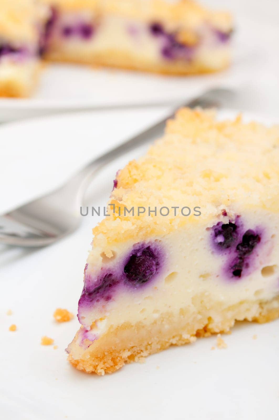 Homemade Cheesecake With Blueberries and Streusel