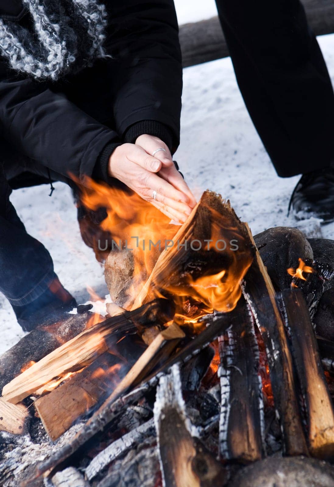 Campfire with selective focus in the winter