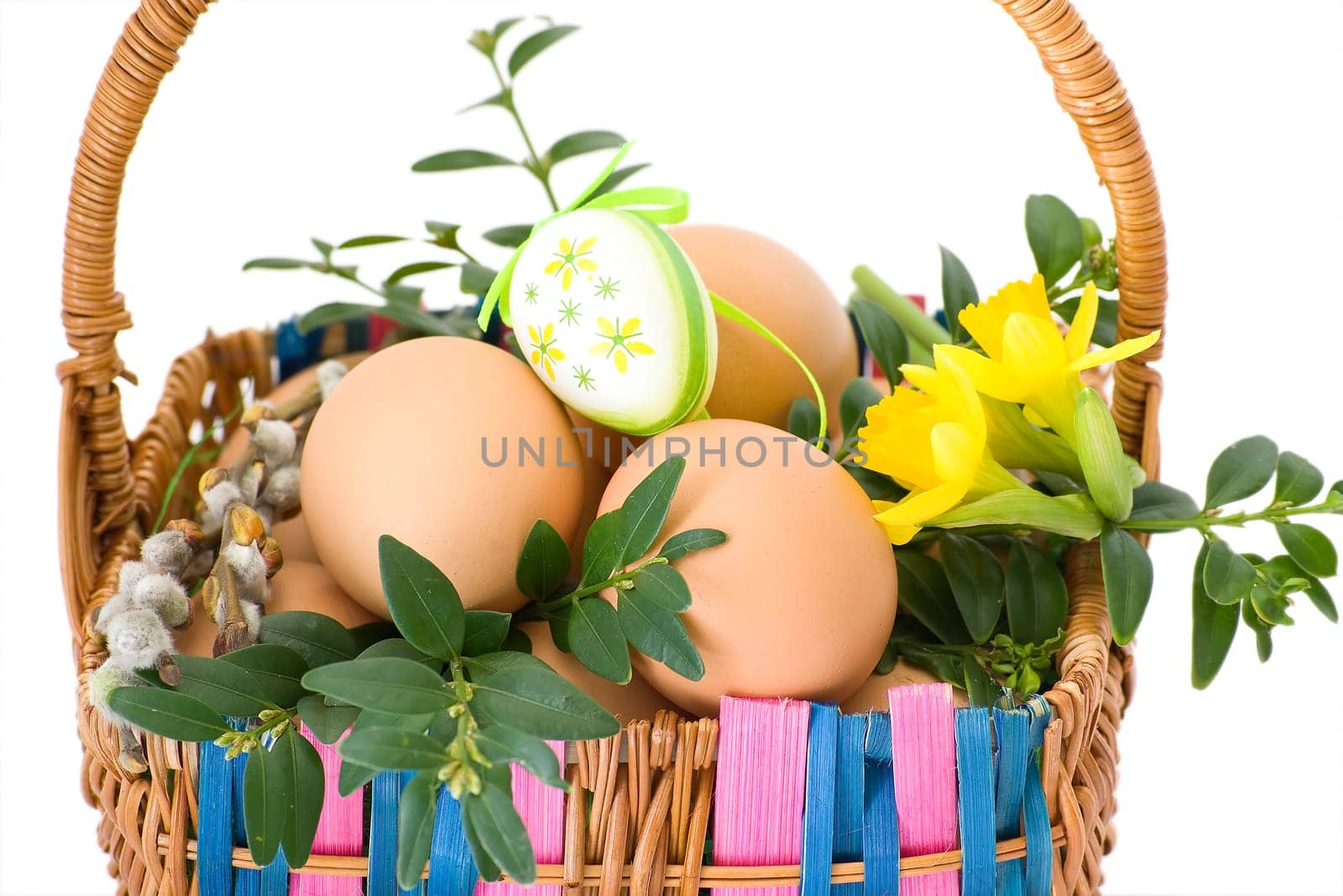 basket with easter eggs