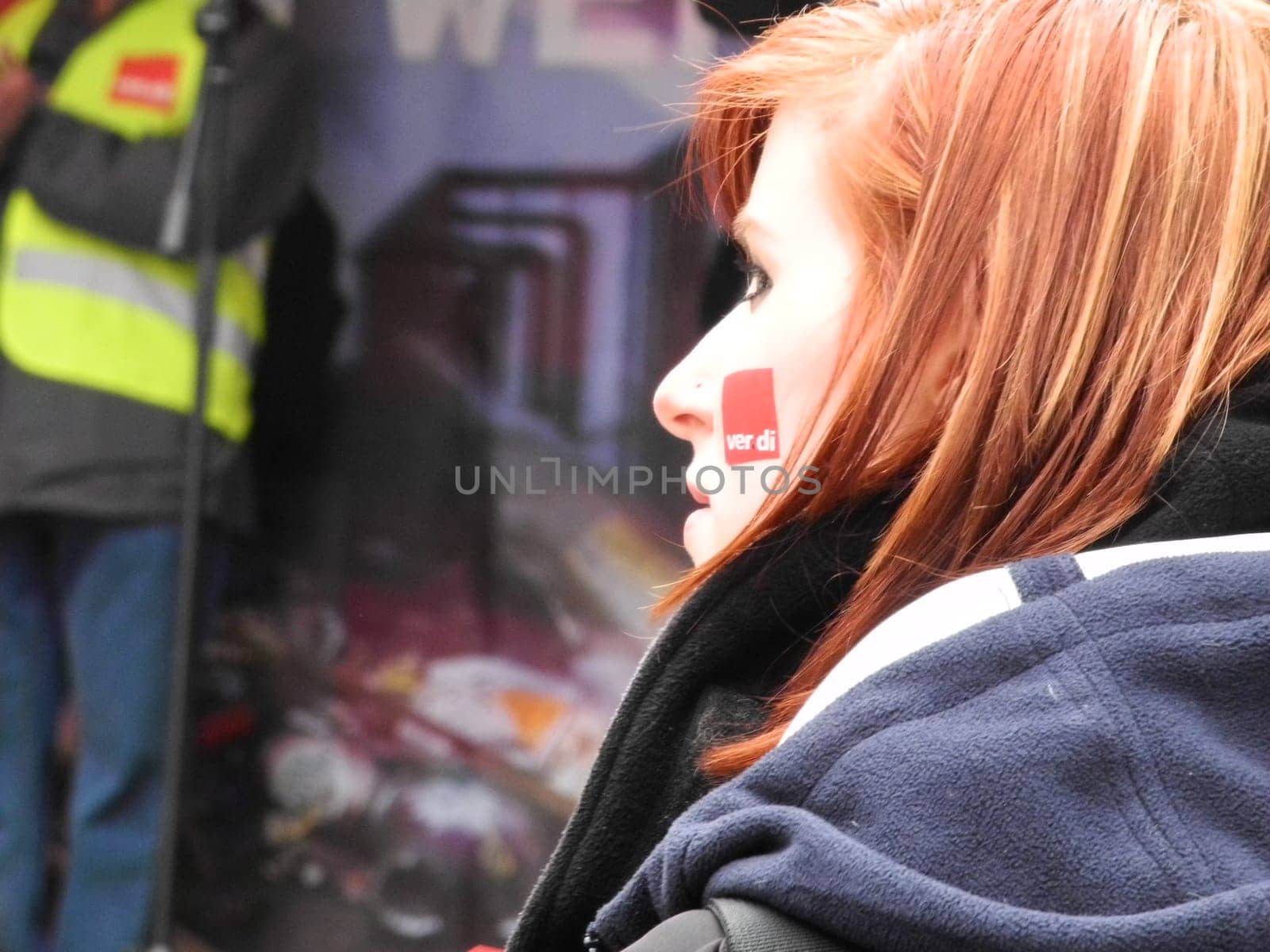 Warning strike of the trade union VER. DI in Berlin on 21.03.2012 in front of the headquarters of Berliner Wasserbetriebe