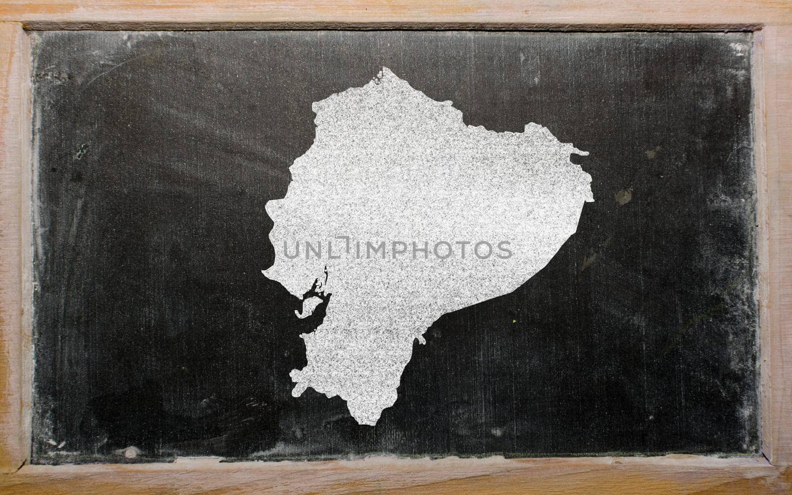 drawing of ecuador on blackboard, drawn by chalk