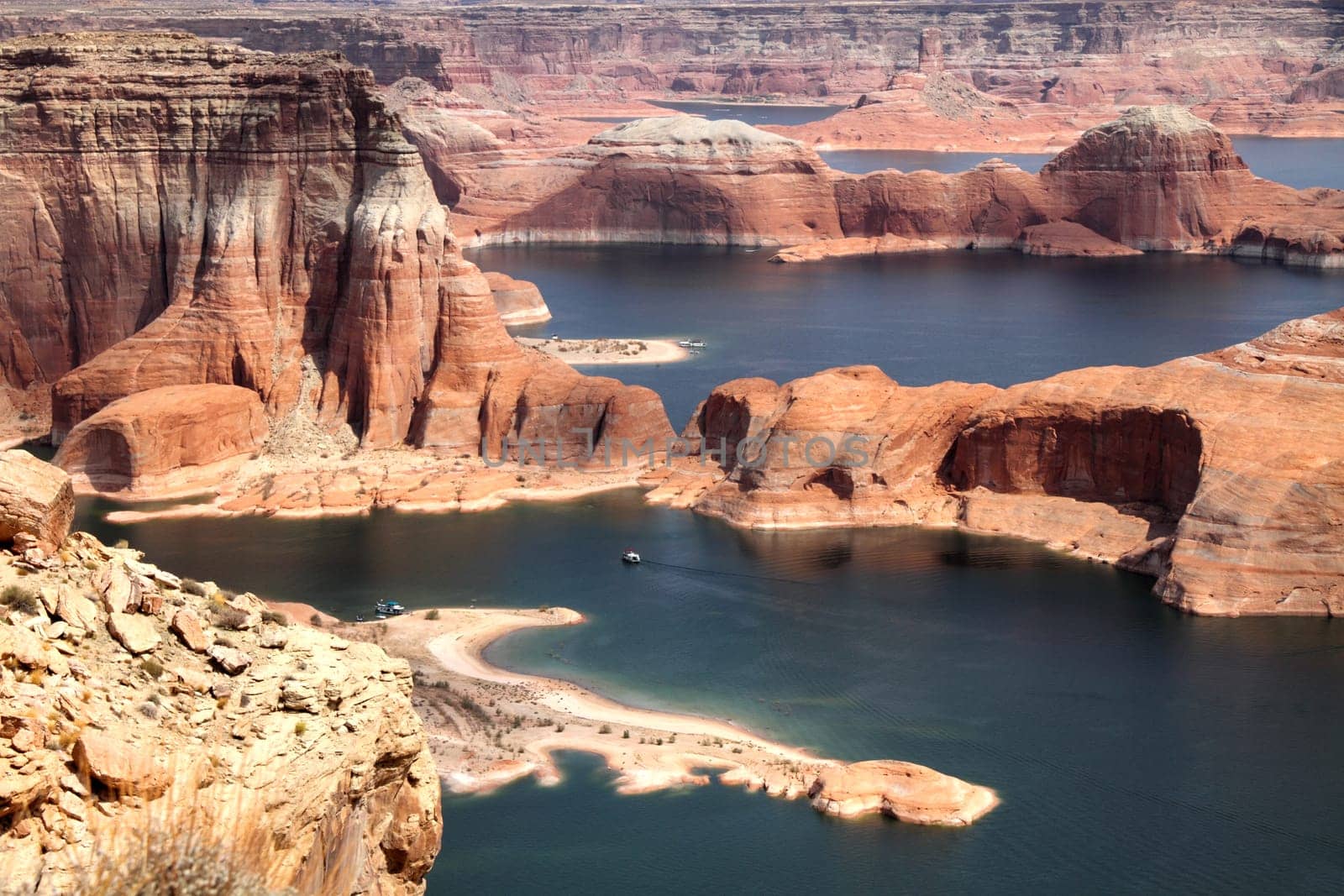 Lake Powell and Glen Canyon in Arizona, USA