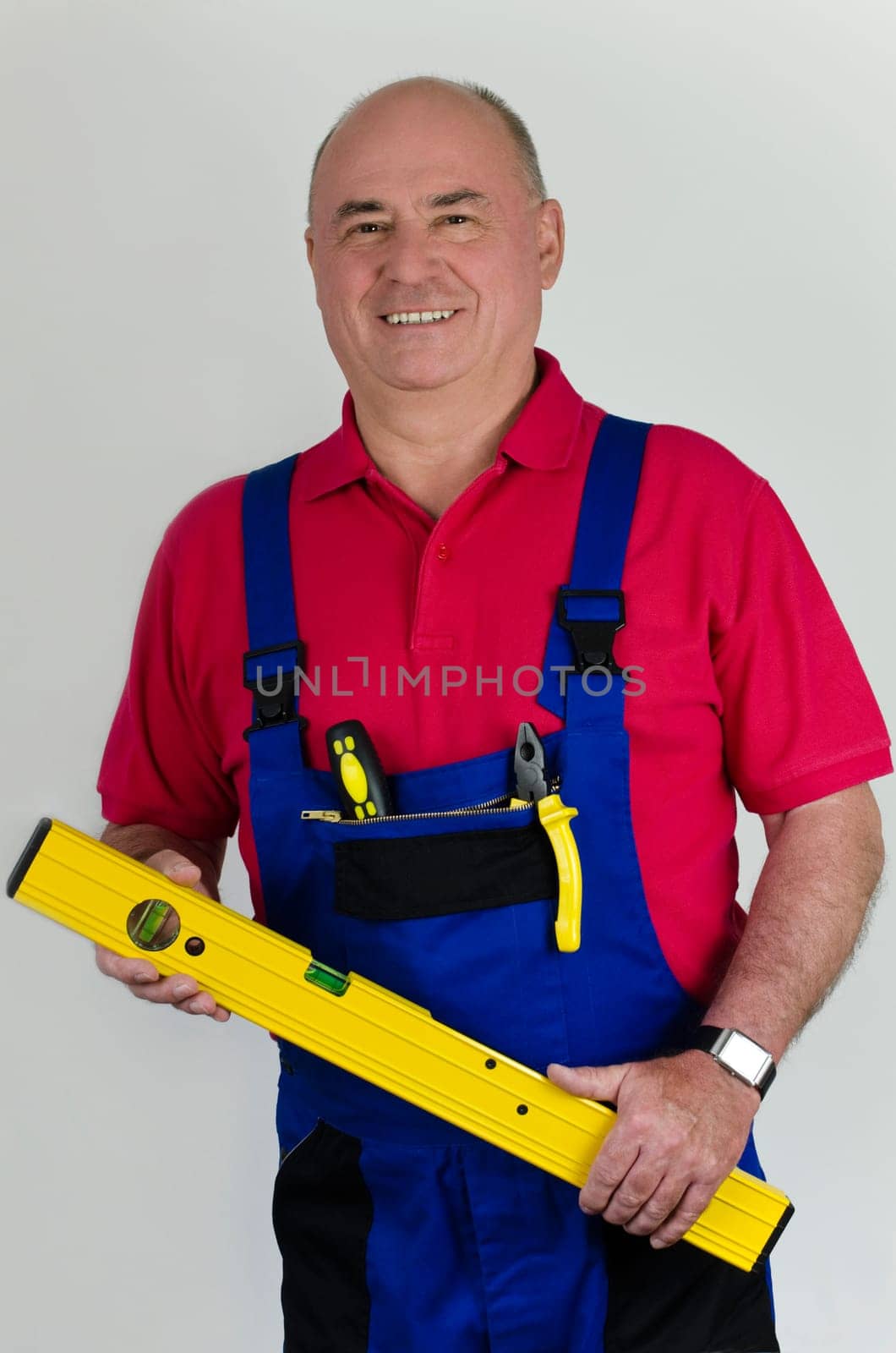 Craftsman,Man,Senior,Crafts,Insulated,Renovate,Renovation,Apartment