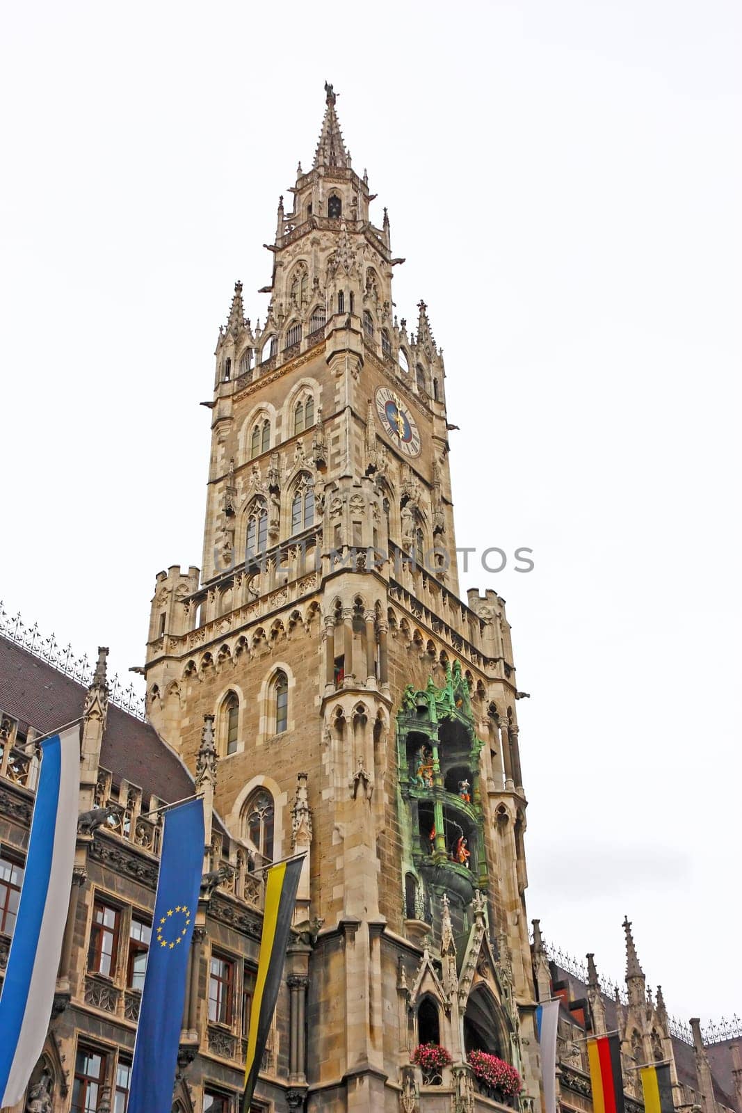 Main tower of the Munich city hall with Glockenspiel