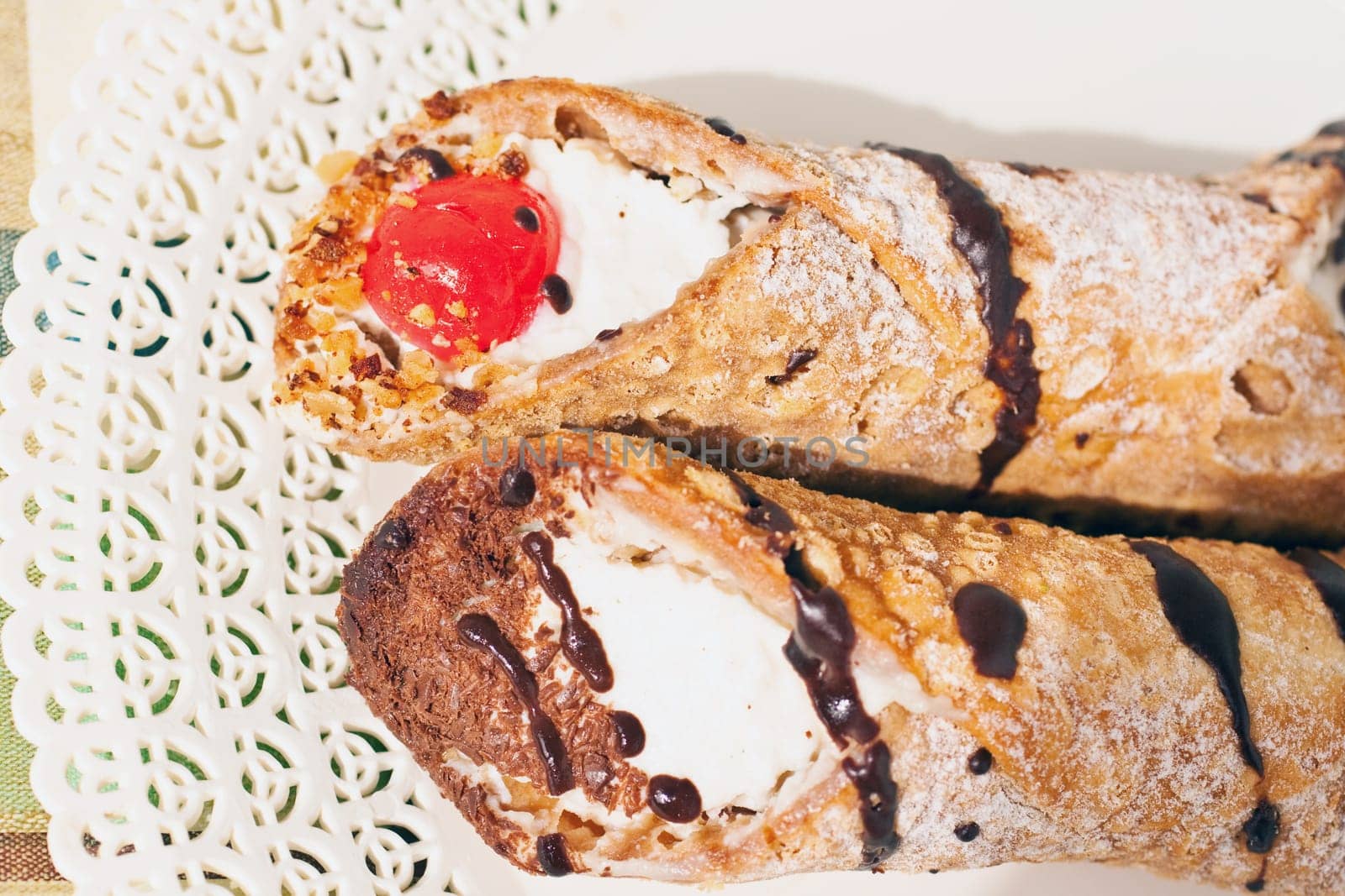 Cannoli siciliani - Sicilian pastry on a dish
